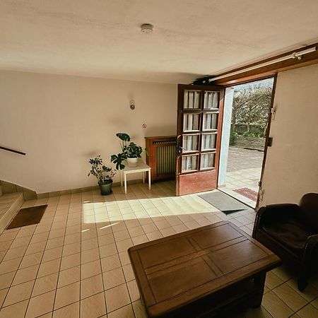 Duplex Avec Jardin - Proche Paris - Disneyland - Rer - 诺伊斯·勒·格兰德 外观 照片