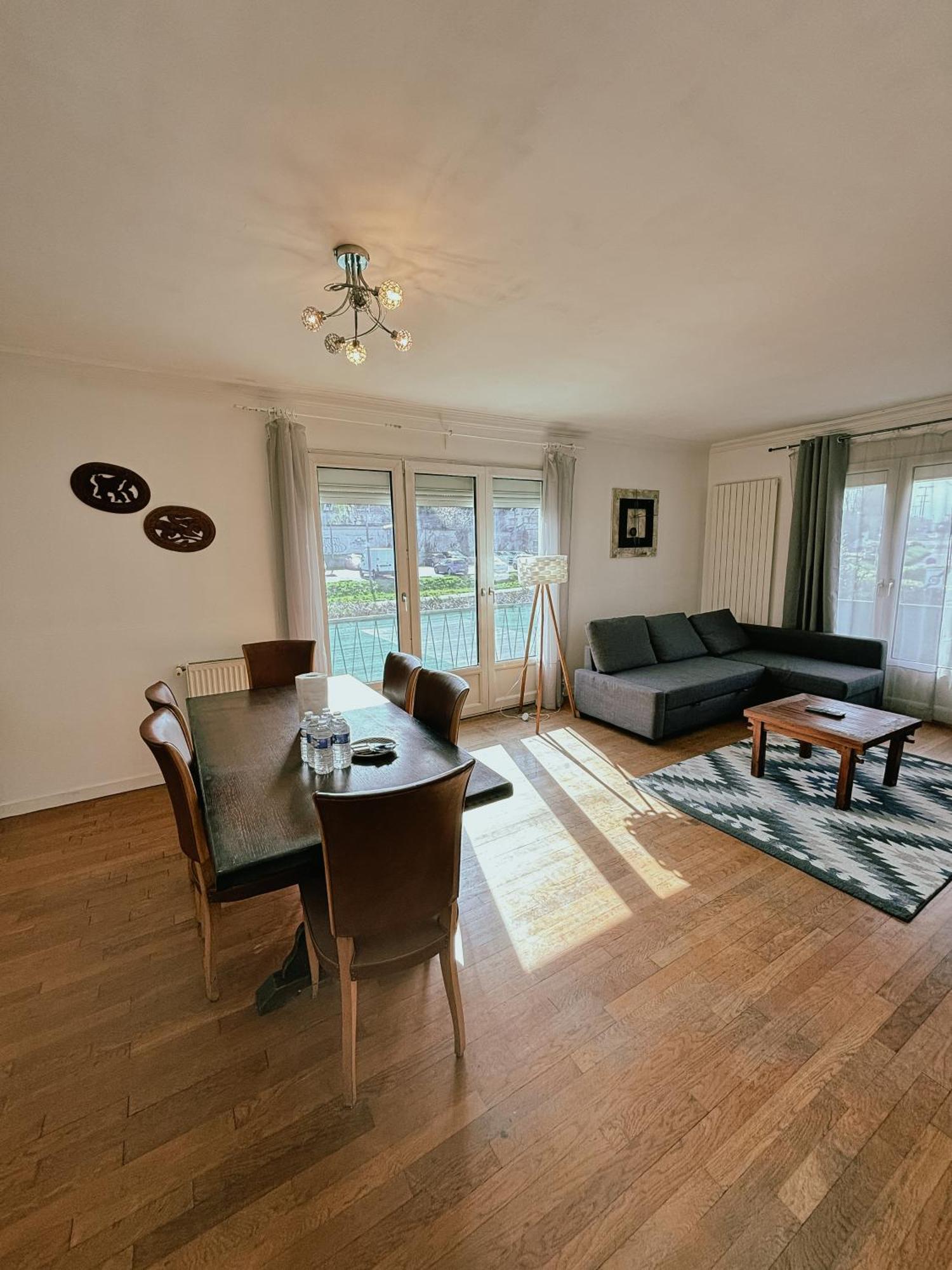 Duplex Avec Jardin - Proche Paris - Disneyland - Rer - 诺伊斯·勒·格兰德 外观 照片